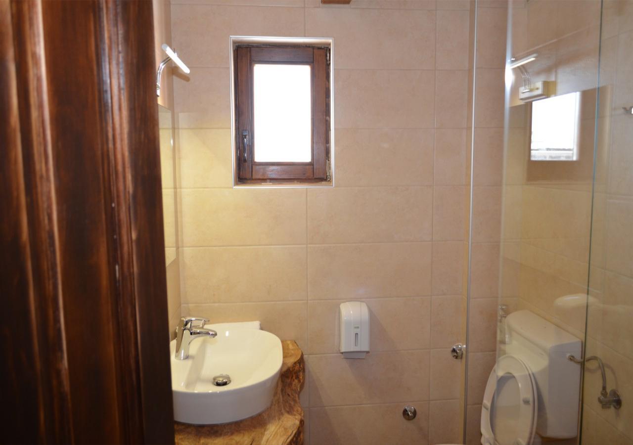 Bed and Breakfast Konoba Ognjiste Sokolac  Экстерьер фото