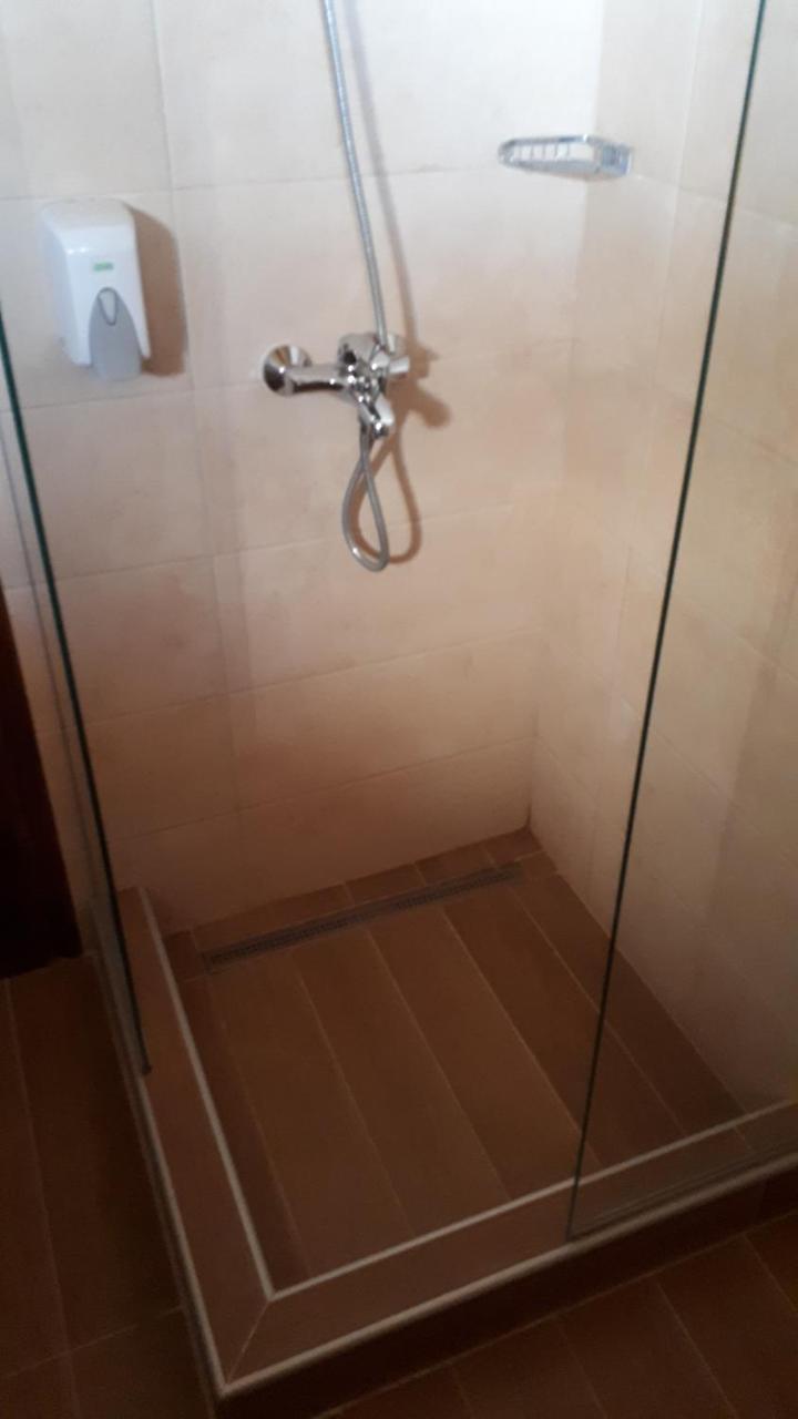 Bed and Breakfast Konoba Ognjiste Sokolac  Экстерьер фото