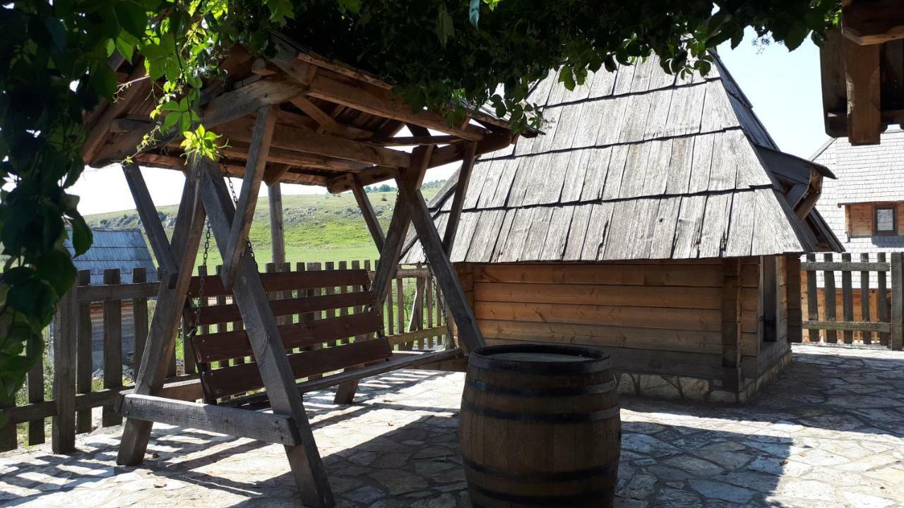 Bed and Breakfast Konoba Ognjiste Sokolac  Экстерьер фото