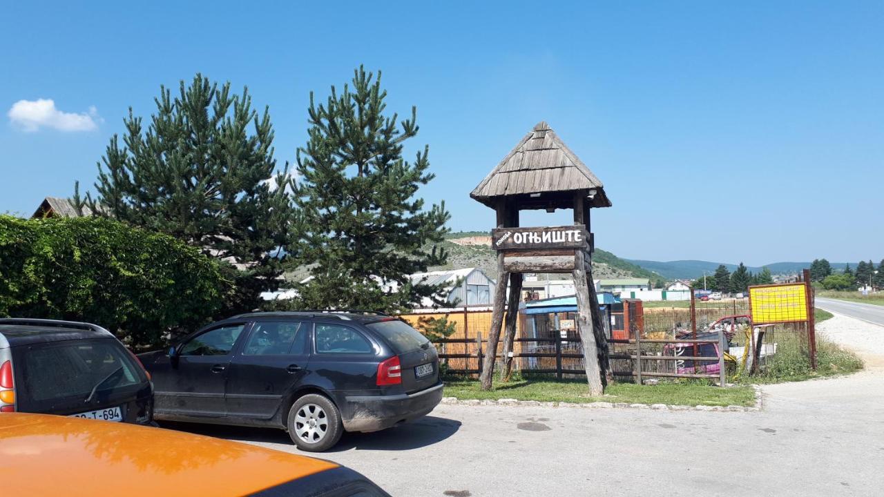 Bed and Breakfast Konoba Ognjiste Sokolac  Экстерьер фото